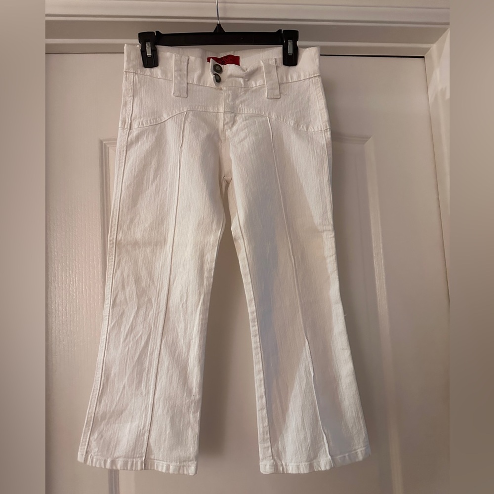 Women's White Capris